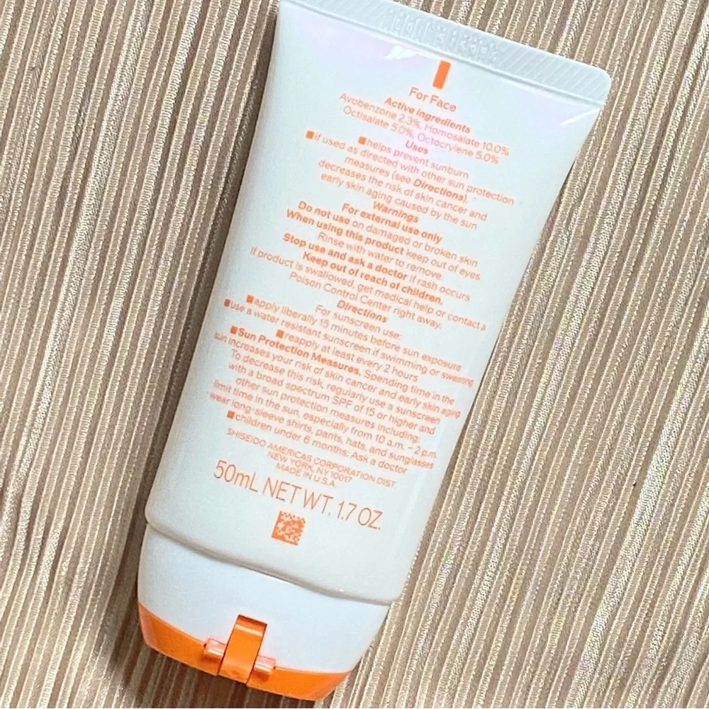 Shiseido Urban Environment Fresh-Moisture Sunscreen SPF 40 – 1.7oz